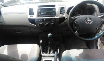 Toyota Hilux 2013 full