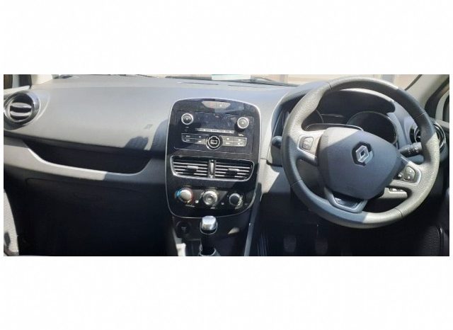 Renault Clio IV 900T Authentique 5 Door (66kW) 2019 full
