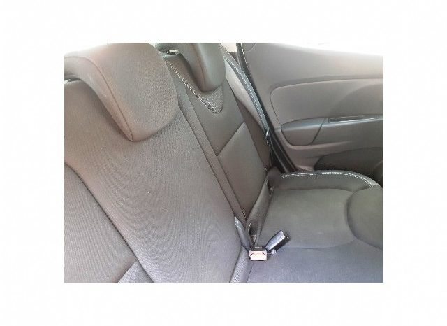 Renault Clio IV 900T Authentique 5 Door (66kW) 2019 full