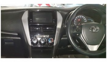 Toyota Yaris 1.5 XS 5 Door 2019 full