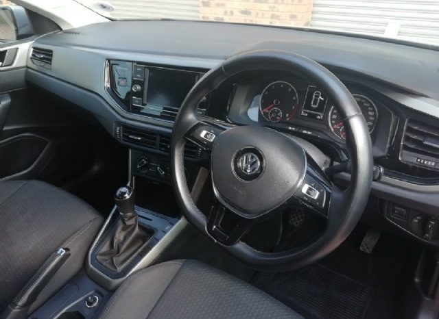 Volkswagen Polo 1.0 TSI Comfortline 2019 full
