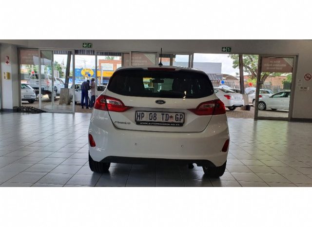 Ford Fiesta 1.0 Ecoboost Trend 5 Door 2018 full