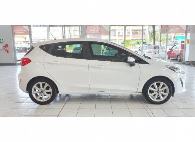 Ford Fiesta 1.0 Ecoboost Trend 5 Door 2018 full