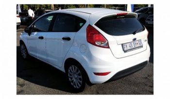 Ford Fiesta 1.4 Ambiente 5 Door 2017 full