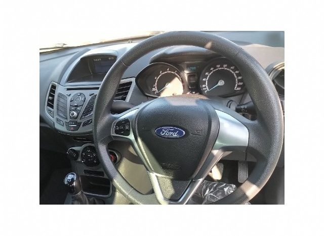 Ford Fiesta 1.4 Ambiente 5 Door 2017 full