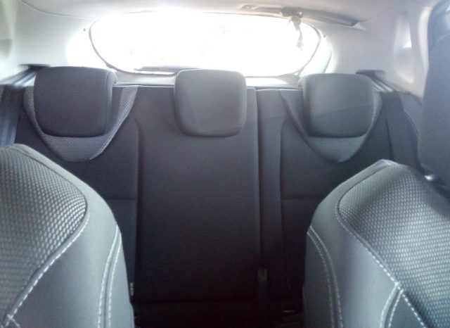 Renault Clio IV 900T Authentique 5 Door (66kW) 2019 full