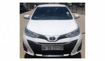 Toyota Yaris 1.5 XS 5 Door 2019 full