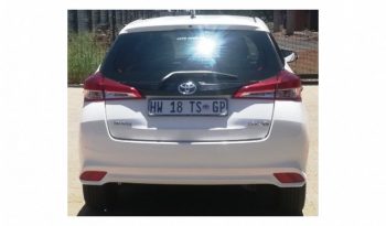 Toyota Yaris 1.5 XS 5 Door 2019 full