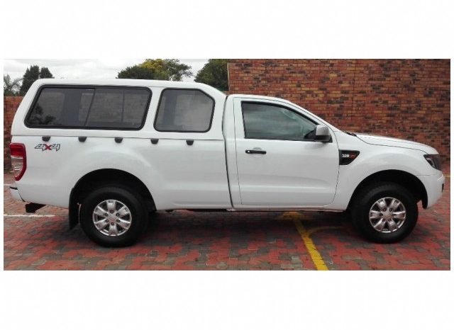 Ford Ranger 3.2TDCi XLS 4X4 Single Cab 2015 full