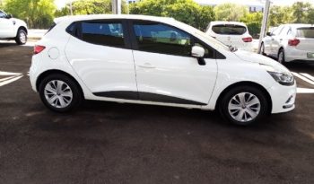 Renault Clio IV 900T Authentique 5 Door (66kW) 2019 full