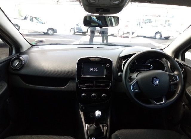 Renault Clio IV 900T Authentique 5 Door (66kW) 2019 full