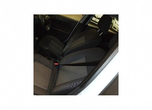 Ford Fiesta 1.4 Ambiente 5 Door 2017 full