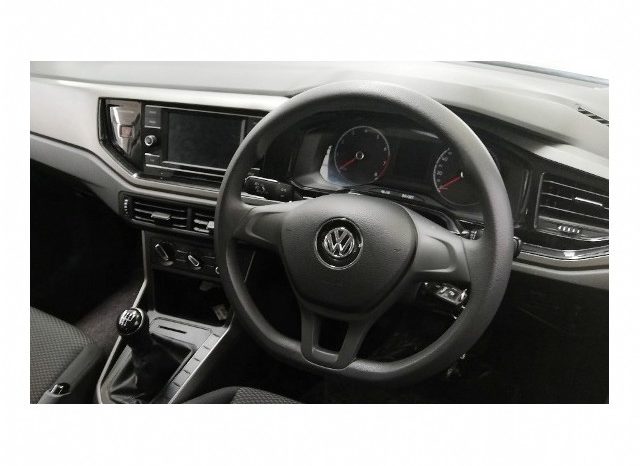 Volkswagen Polo 1.0 TSI Trendline 2018 full