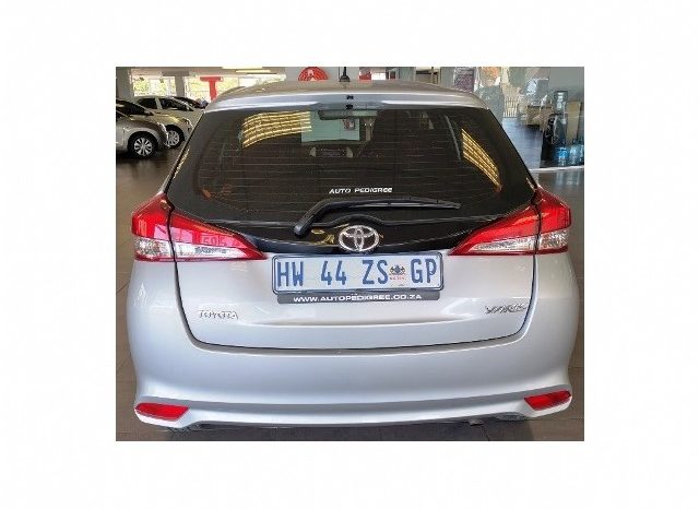 Toyota Yaris 1.5 XS 5 Door 2019 full