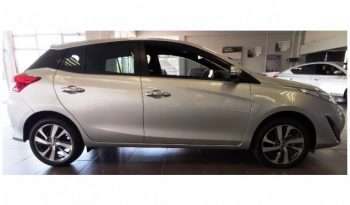 Toyota Yaris 1.5 XS 5 Door 2019 full