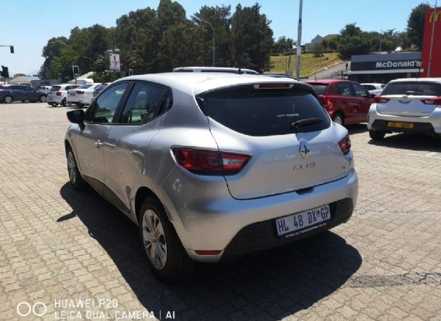 Renault Clio IV 900T Authentique 5 Door (66kW) 2018 full