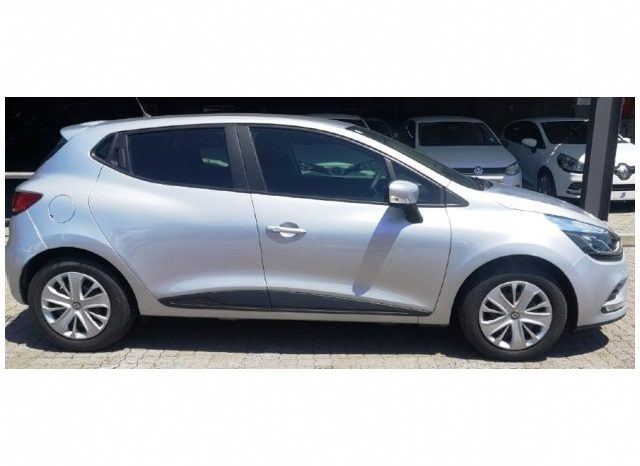 Renault Clio IV 900T Authentique 5 Door (66kW) 2018 full