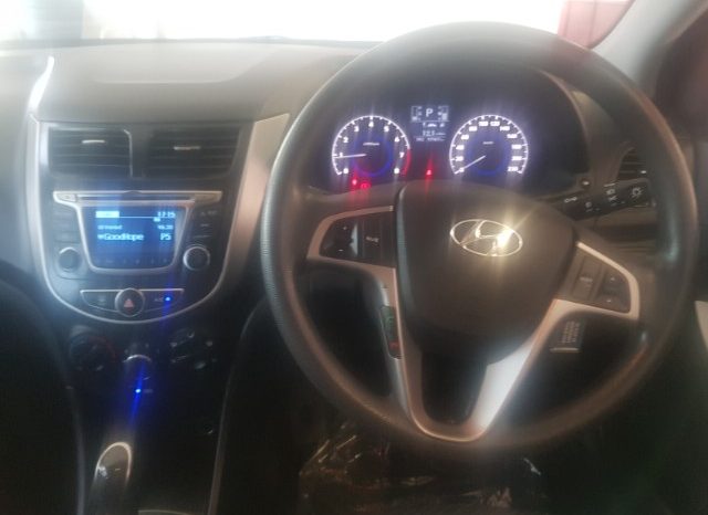 Hyundai Accent 1.6 GLS Fluid Auto 2017 full