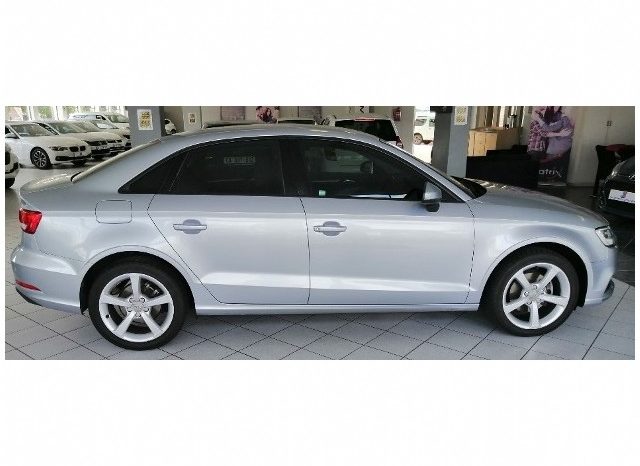 Audi A3 1.0 TFSI S-Tronic 2018 full