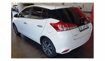 Toyota Yaris 1.5 XS 5 Door 2019 full