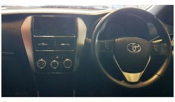 Toyota Yaris 1.5 XS 5 Door 2019 full