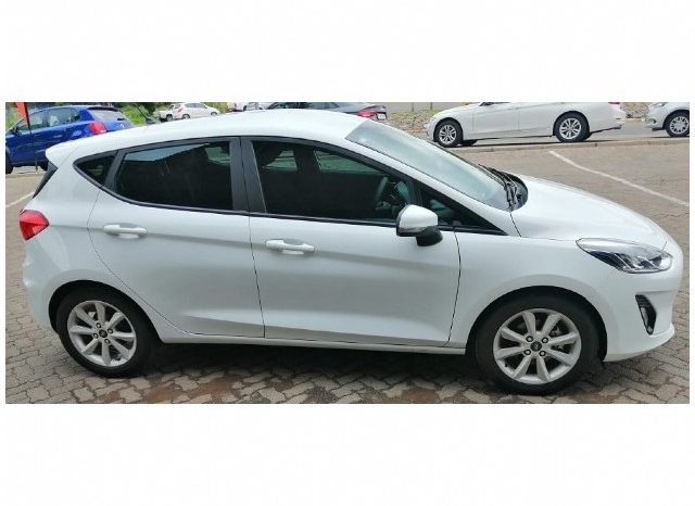 Ford Fiesta 1.0 Ecoboost Trend 5 Door 2018 full