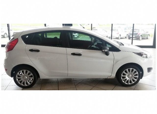 Ford Fiesta 1.4 Ambiente 5 Door 2017 full