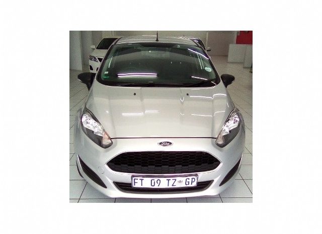 Ford Fiesta 1.4 Ambiente 5 Door 2017 full
