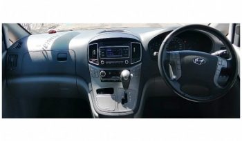 Hyundai H-1 2.5CRDI Wagon Auto 2017 full
