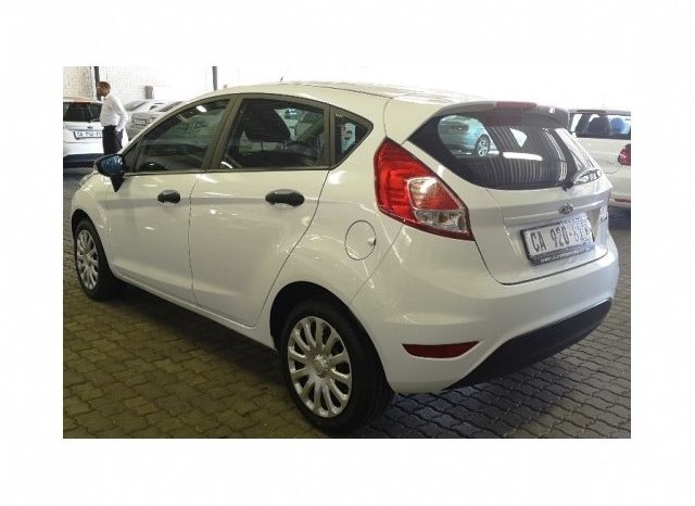 Ford Fiesta 1.4 Ambiente 5 Door 2017 full