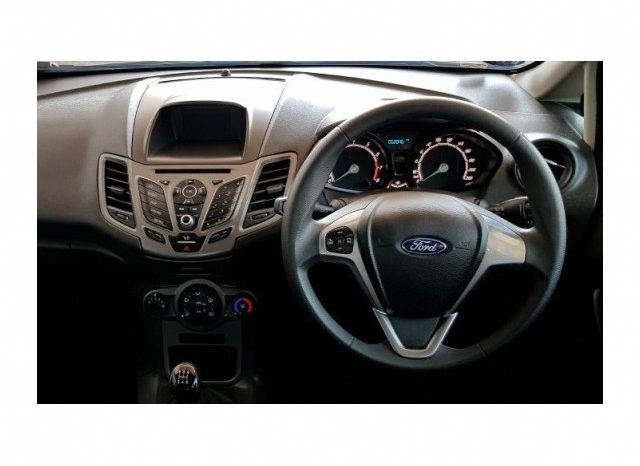 Ford Fiesta 1.4 Ambiente 5 Door 2017 full