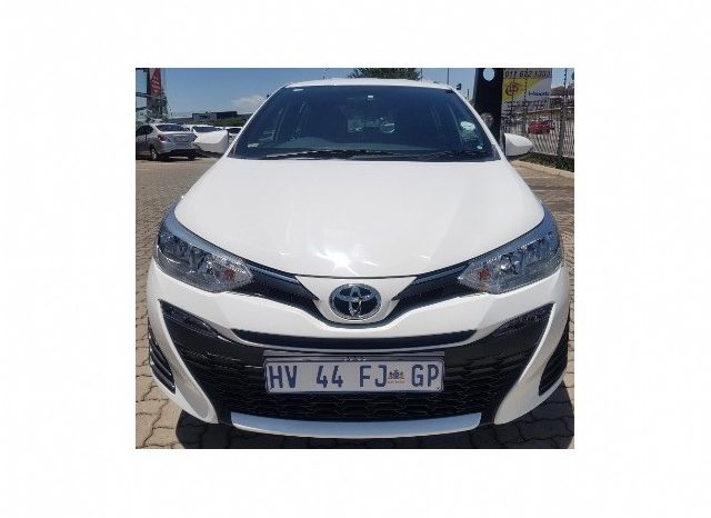 Toyota Yaris 1.5 XS 5 Door 2019 full