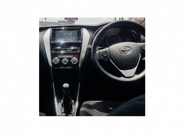 Toyota Yaris 1.5 XS 5 Door 2019 full