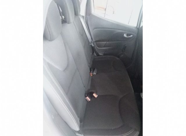 Renault Clio IV 900T Authentique 5 Door (66kW) 2019 full