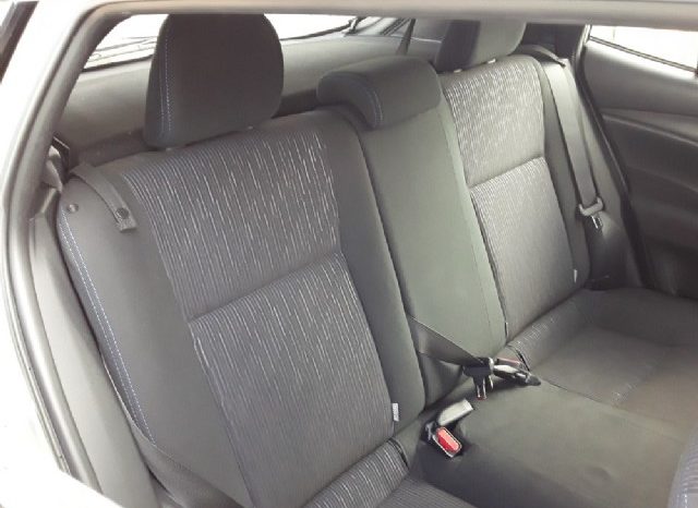 Toyota Yaris 1.5 XS 5 Door 2019 full