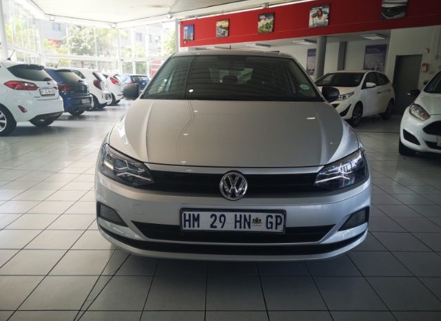 Volkswagen Polo 1.0 TSI Trendline 2018 full