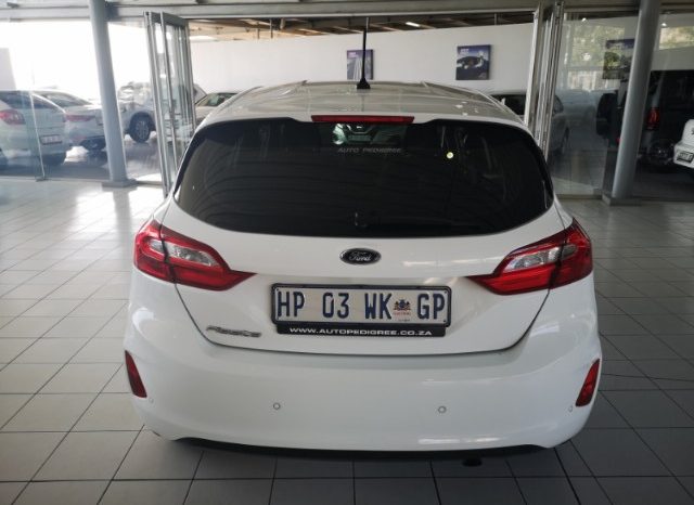 Ford Fiesta 1.0 Ecoboost Trend 5 Door 2018 full