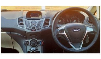 Ford Fiesta 1.4 Ambiente 5 Door 2017 full