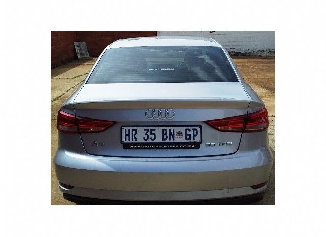 Audi A3 1.0 TFSI S-Tronic 2018 full