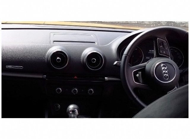 Audi A3 1.0 TFSI S-Tronic 2018 full