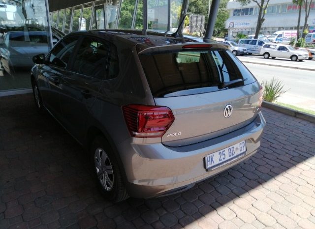 Volkswagen Polo 1.0 TSI Trendline 2018 full