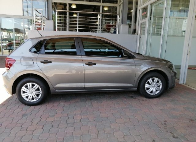 Volkswagen Polo 1.0 TSI Trendline 2018 full