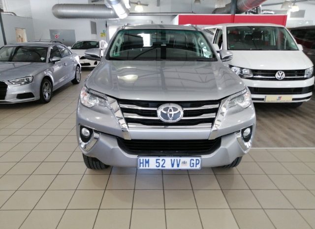 Toyota Fortuner 2.4 GD-6 Raised Body Auto 2018 full