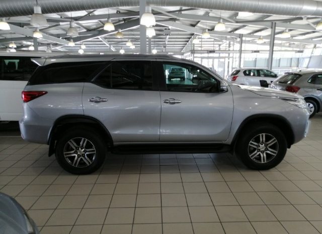 Toyota Fortuner 2.4 GD-6 Raised Body Auto 2018 full