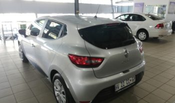 Renault Clio IV 900T Authentique 5 Door (66kW) 2019 full