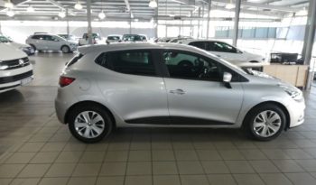 Renault Clio IV 900T Authentique 5 Door (66kW) 2019 full
