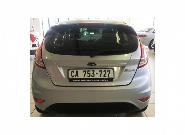 Ford Fiesta 1.4 Ambiente 5 Door 2017 full
