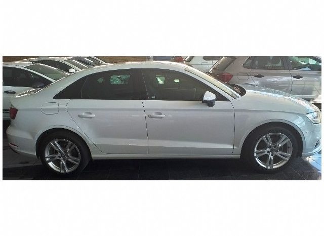 Audi A3 1.0 TFSI S-Tronic 2019 full