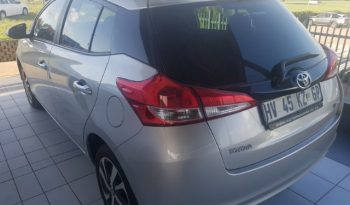 Toyota Yaris 1.5 XS 5 Door 2019 full