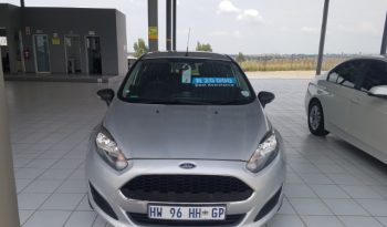 Ford Fiesta 1.4 Ambiente 5 Door 2017 full
